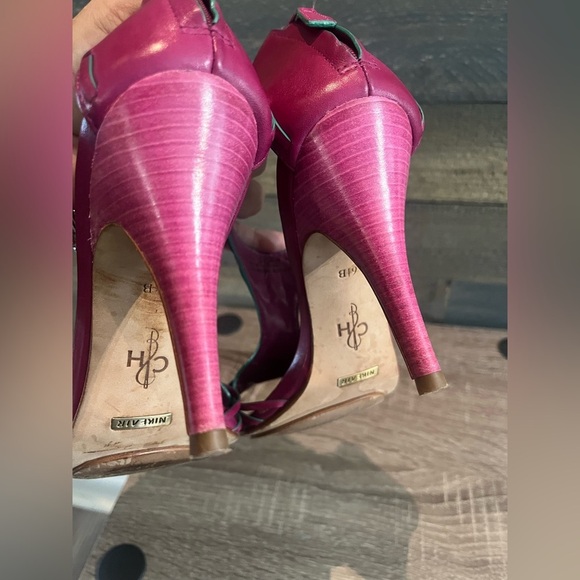 Cole Haan Woven T-Strap Stiletto Sandals with Nike Air Tech in Beet - Size 6.5 - Picture 14 of 15